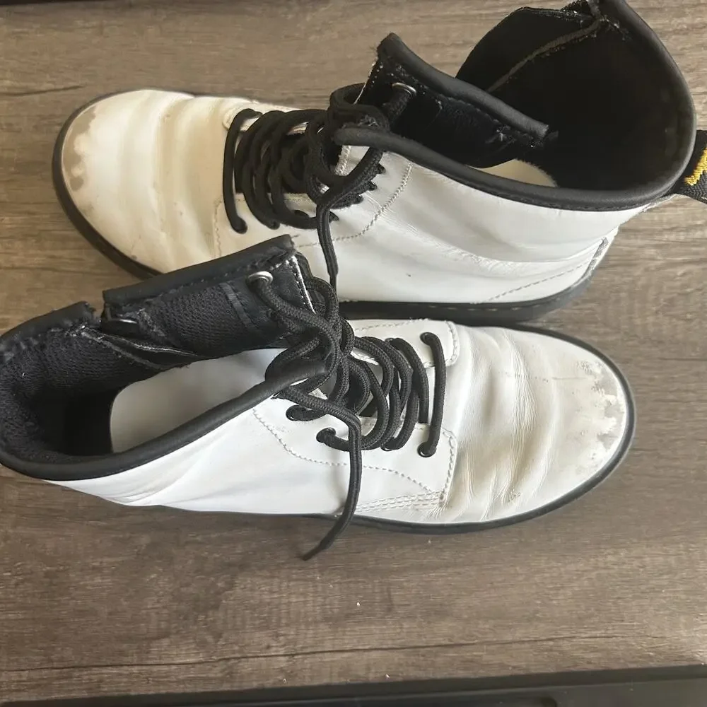 Dr Martens Boots Womens Size 5 White 1460 Pascal Leather Combat Zip Lace‎ Up